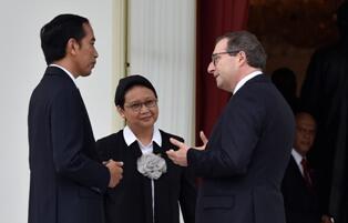 Presiden Prancis Bertandang ke Indonesia Hari Ini