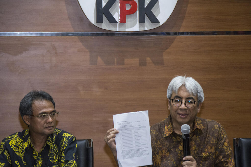 Awas Penggembosan KPK dari Dalam