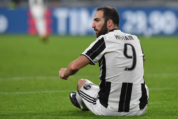 Akhirnya Higuain &quot;Pulang&quot; ke Naples