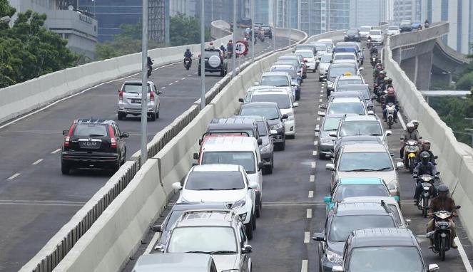 Cicilan Motor Murah Buat Orang Malas Pakai Angkutan Umum