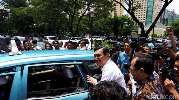 Go-Jek dan Blue Bird Resmikan Go-Blue Bird