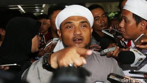 H**** Novel Sebut Spanduk Tolak Menyalati Jenazah Sudah Sesuai