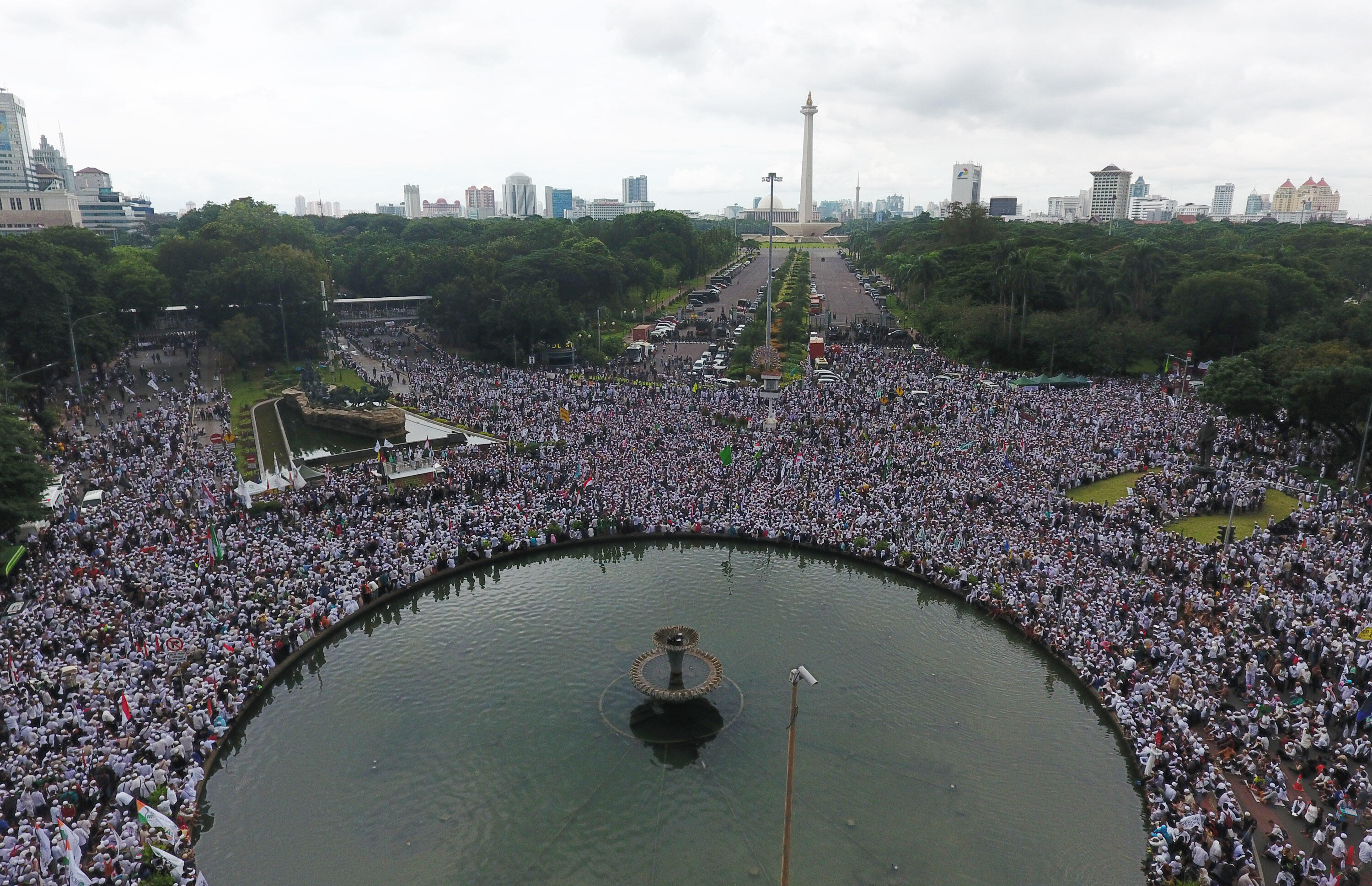 5 Tuntutan Massa Aksi 313