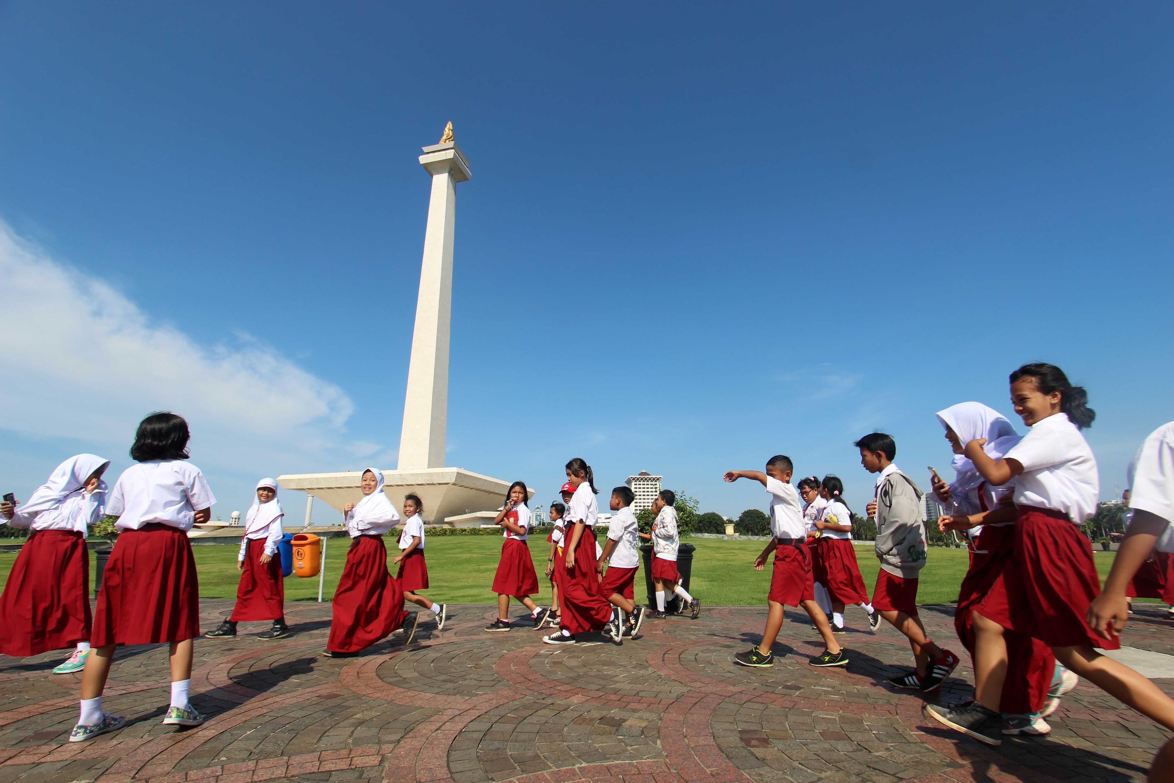 Kawasan Monas Disterilkan