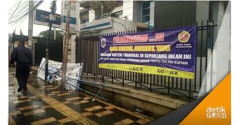 Depok Keluarkan Aturan Larang Ojek Online Parkir Sembarangan