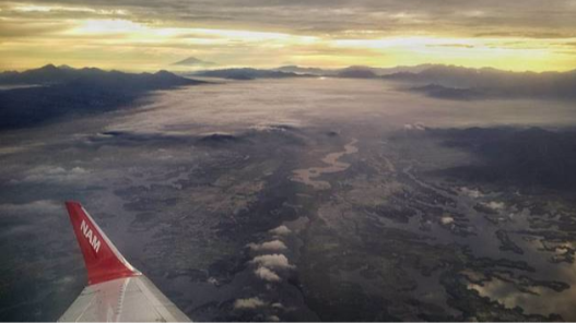 Pemandangan Angkasa Terindah yang Didapat dari Window Seat