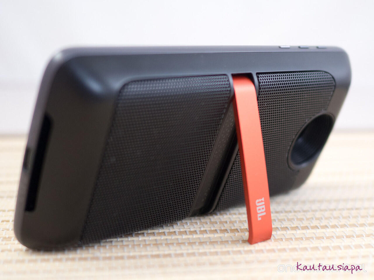 &#91;TC MOTO Z&#93; Anti Mainstream pake Mods Moto Z ini 