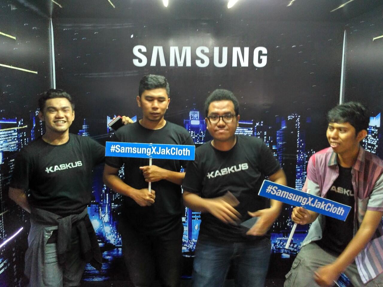 &#91;FR&#93; Invasi Kaskuser Reg Minangkabau di JakCloth Padang Bareng Samsung Mobile