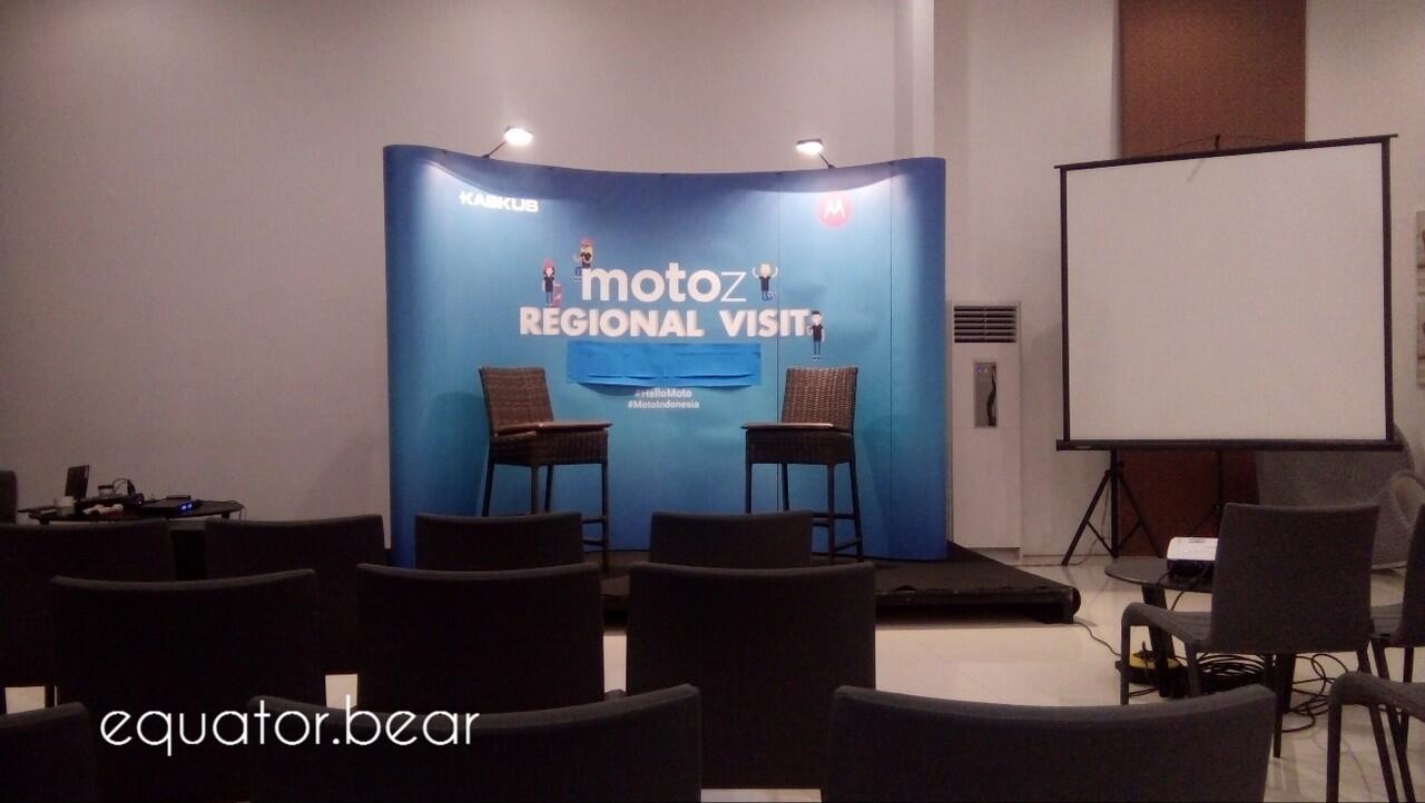 &#91;TC MOTO Z&#93; Moto Z + Mods, Kombinasi Epik yang Bisa Disesuaikan Sesuka Agan!