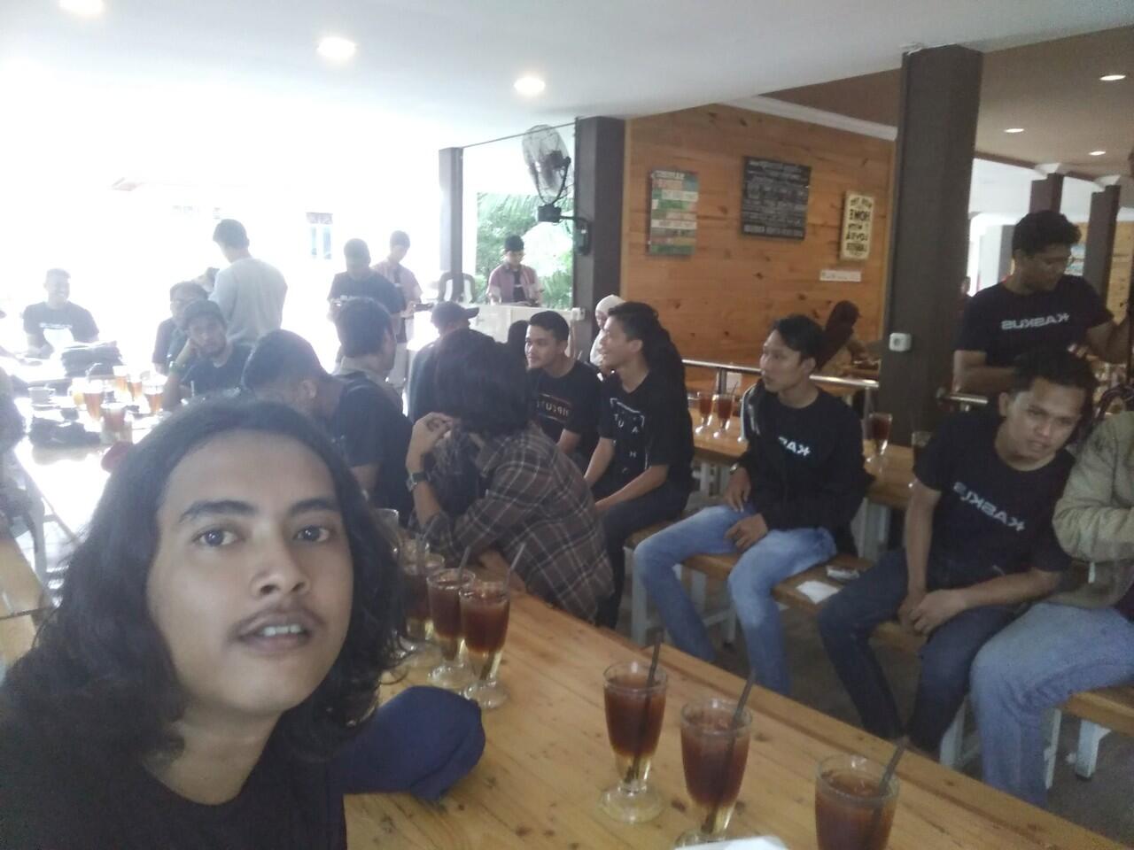 &#91;FR&#93; Invasi Kaskuser Reg Minangkabau di JakCloth Padang Bareng Samsung Mobile