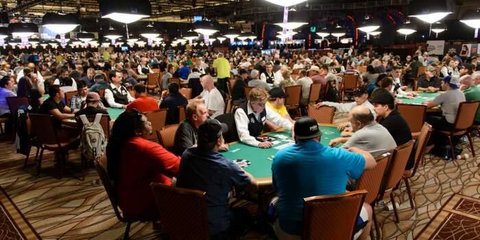 Gelang Tanda Juara WSOP