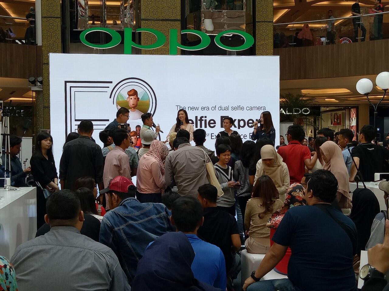 &#91;FR&#93; Keseruan First Sale Oppo F3 Plus di Trans Studio Mall Bandung