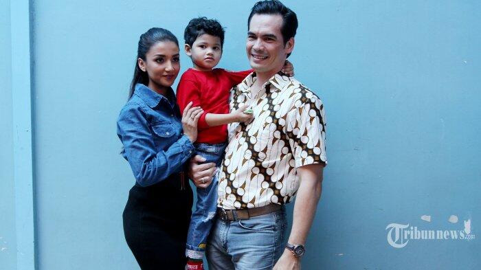 Hal Ini yang Jadi Awal Konflik Rumah Tangga Atalarik Syach dan Tsania Marwa