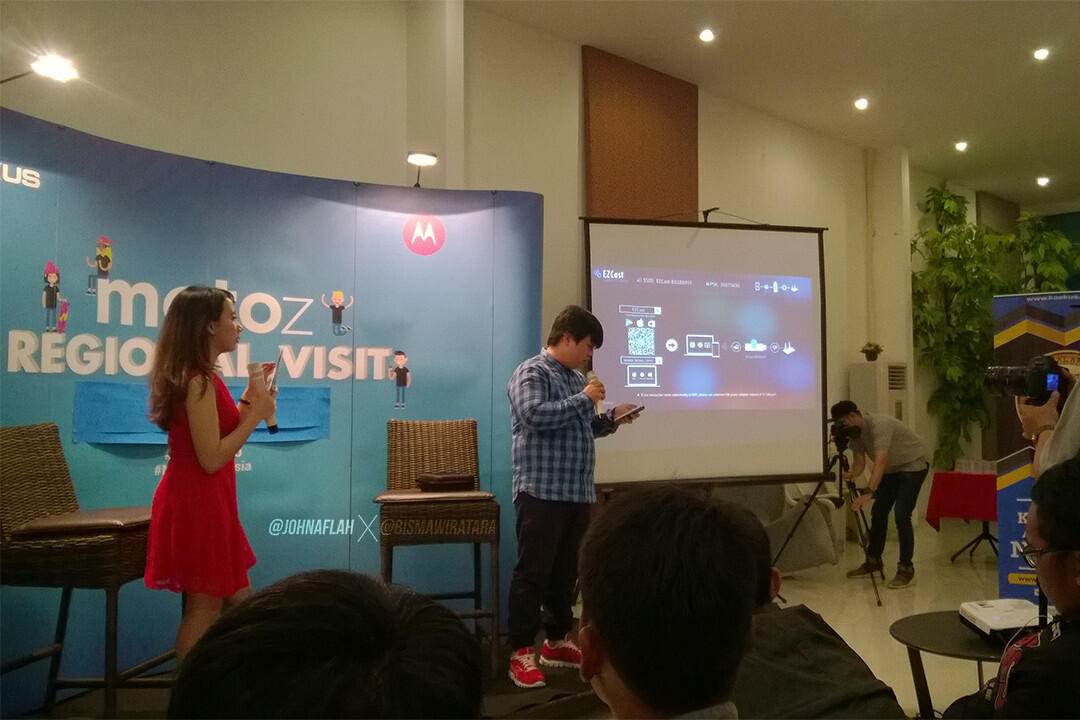 &#91;TC MOTO Z&#93; Moto Z dengan Hasselblad Camera Mod, Cocok Buat Puasin Hobi Foto-foto! 