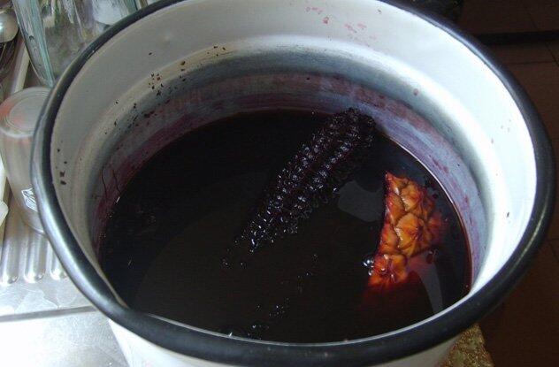 Makanan dan Minuman Yang Terbuat Dari Muntahan, Kotoran dan Ludah