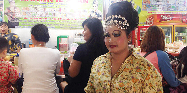 Mendadak Bikin Heboh Kuliner Khas Pontianak Karna Ulah Ibu Le Suan!