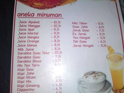 Di kafe ini harga susu jahe 6jt, tea hangat 3jt, dan jeruk hangat 5jt