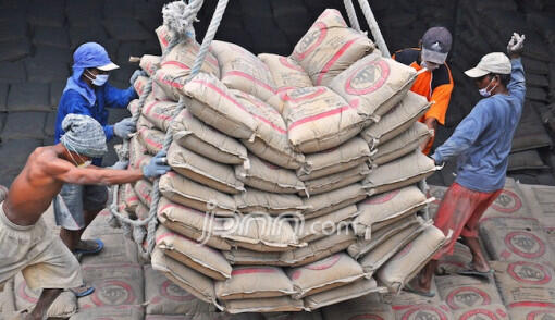 Bupati Rembang: Penolak Pabrik Semen Hanya Sedikit