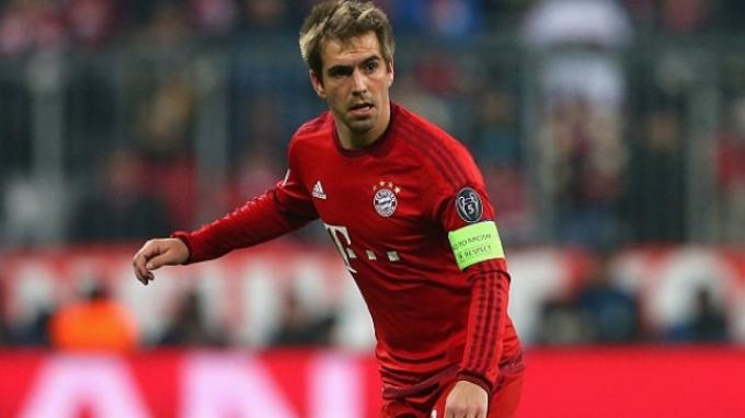 Philipp Lahm Perkarakan Perusahaan Kesehatan di Muenchen