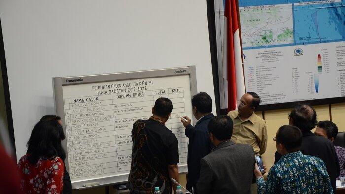 Wapres Nilai Bahaya Menambahkan Perwakilan Partai di KPU