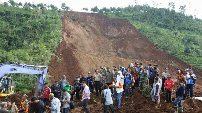 Pencarian Korban Longsor Ponorogo Libatkan Paranormal,Ini Haslnya