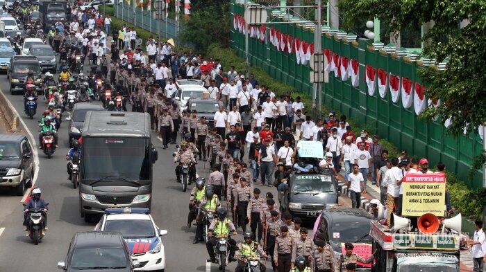 Terhitung Hari ini Angkutan Berbasis Online Dilarang Beroperasi di Makassar