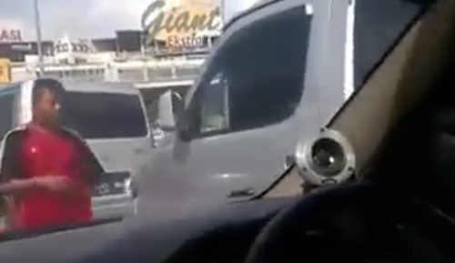 Ada Uang, Tangan pun Tumbuh Kembali