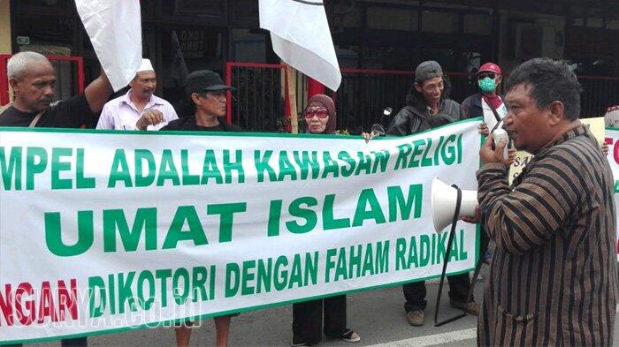 Warga Surabaya Tolak Kedatangan Rizieq yang Akan Beri Pengajian di Masjid Ampel