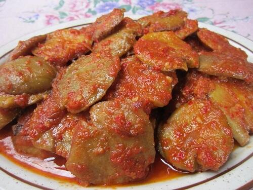 Di Warung Ini Agan Bisa Makan Jengkol Sepuasnya