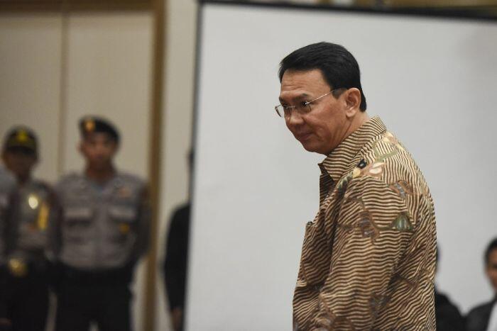 Tarik ulur jadwal sidang tuntutan Ahok
