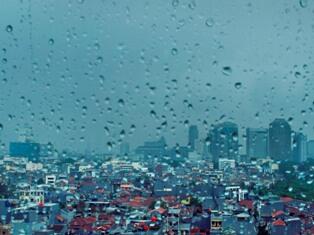 Jabodetabek Bakal Diguyur Hujan Disertai Petir