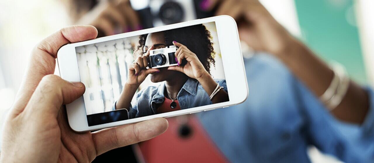 7 Tips &amp; Trik Fotografi Profesional Menggunakan Kamera Smartphone