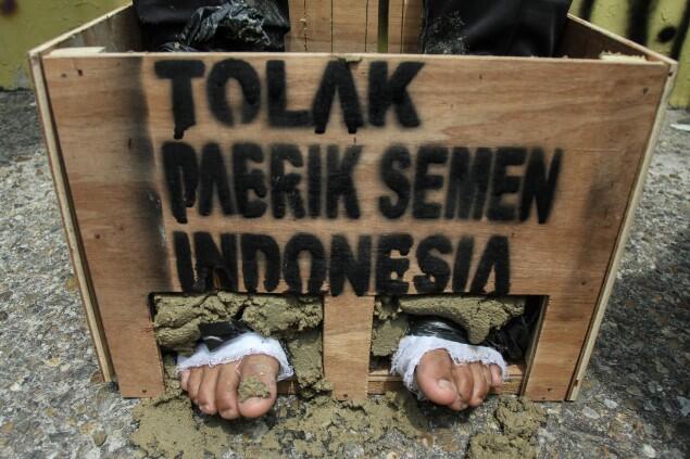 Mengendus Aroma Persaingan di Rembang