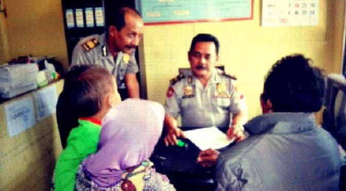 Kakek Nenek Bukan Suami Istri Kedapatan Berduaan di Kamar Hotel