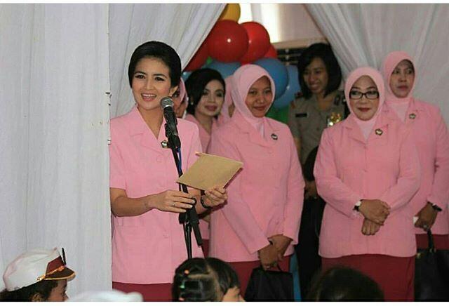 6 Artis Cantik yang Tiba-tiba Hilang Disaat Masa Jaya