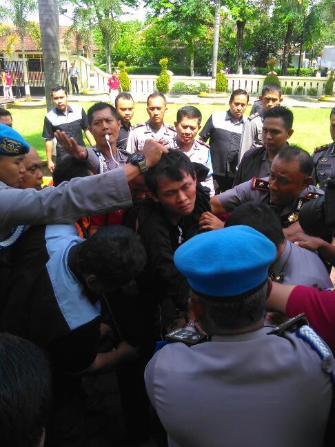 Mapolres Banyumas Di Serang Terduga Teroris