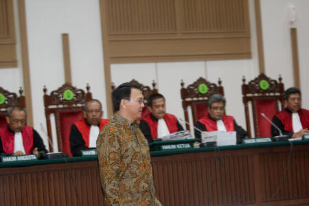 Sidang Ditunda, Kuasa Hukum Ahok: Kami Tidak Dapat Keuntungan