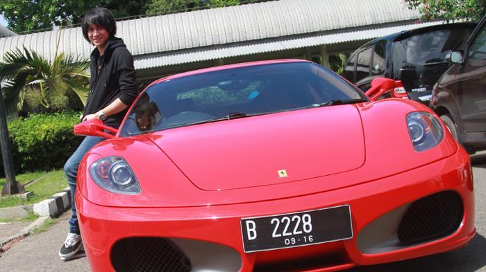 Demi Rumah di Kawasan Elit, Kevin Aprilio Lepas Mobil Mewahnya