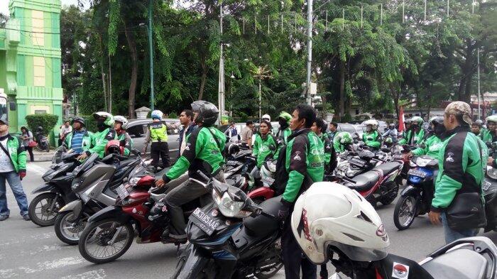 Giliran Ratusan Driver Go-Jek Akan Kepung Kantor Pemerintah