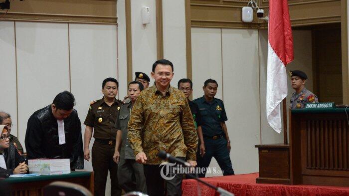 Pengacara Ahok: Bukan Haram Jaksa Tuntut Bebas Basuki
