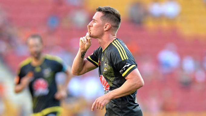 Shane Smeltz Bisa Main di Laga Perdana