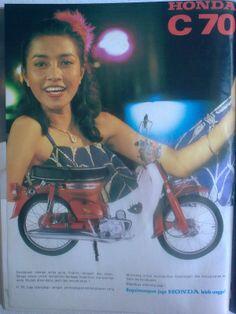 Romantisme Iklan-iklan Sepeda Motor Jaman Dulu