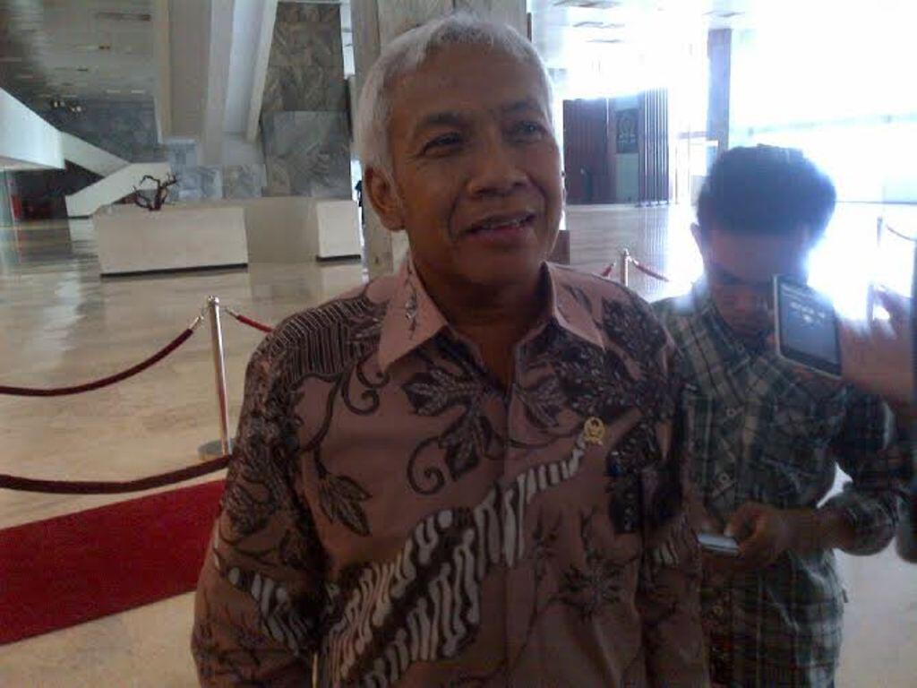 Menteri tak Hadir, DPR Batalkan Pembahasan Haji