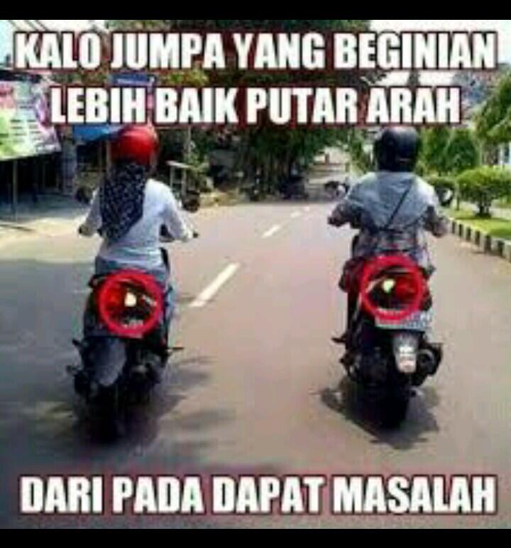 7 Foto Yang Bisa Bikin Kita Ngakak + Guling-guling Gan...
