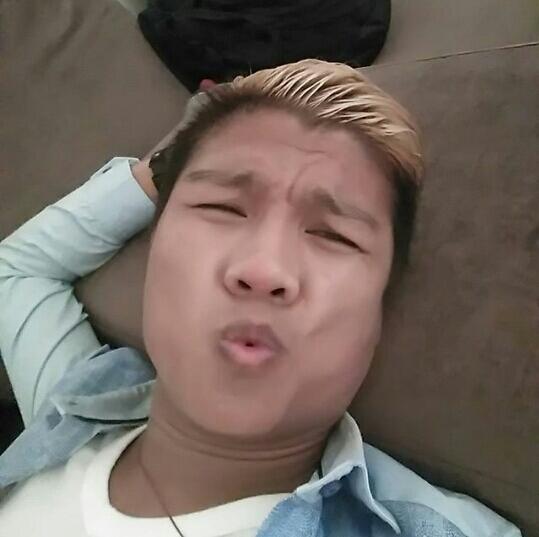 Hitz Masih Ingat Artis Pria Yang Satu Ini? Sekarang Gayanya Sangat Berbeda Lho