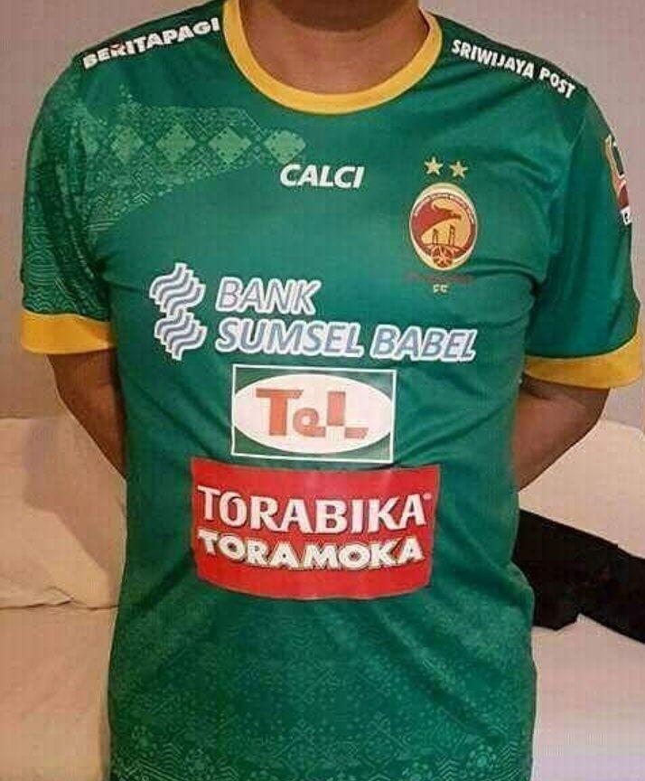 JERSEY-JERSEY TIM GO-JEK TRAVELOKA LIGA 1 2017