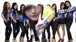 Bobotoh cantik rela di tato tubuhnya demi Persib