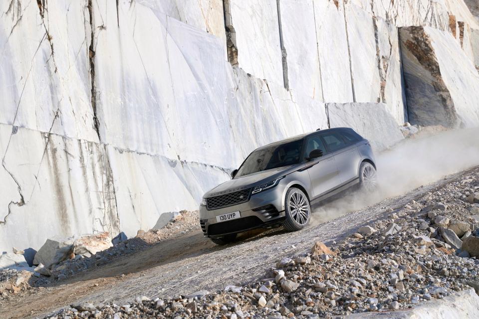 Ini Dia Gan Tampilan Menggoda Range Rover VELAR