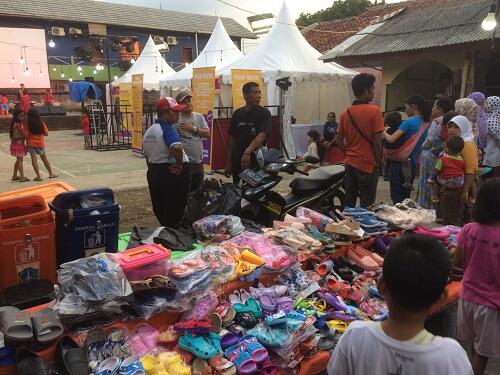 Serunya Jajan Murah Meriah di Pasar Rakyat