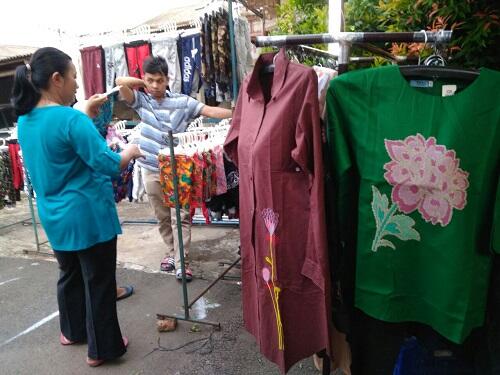 Serunya Jajan Murah Meriah di Pasar Rakyat